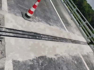 南岗伸缩缝更换后浇筑材料快速结构修补料速砼的产品特点及施工流程​